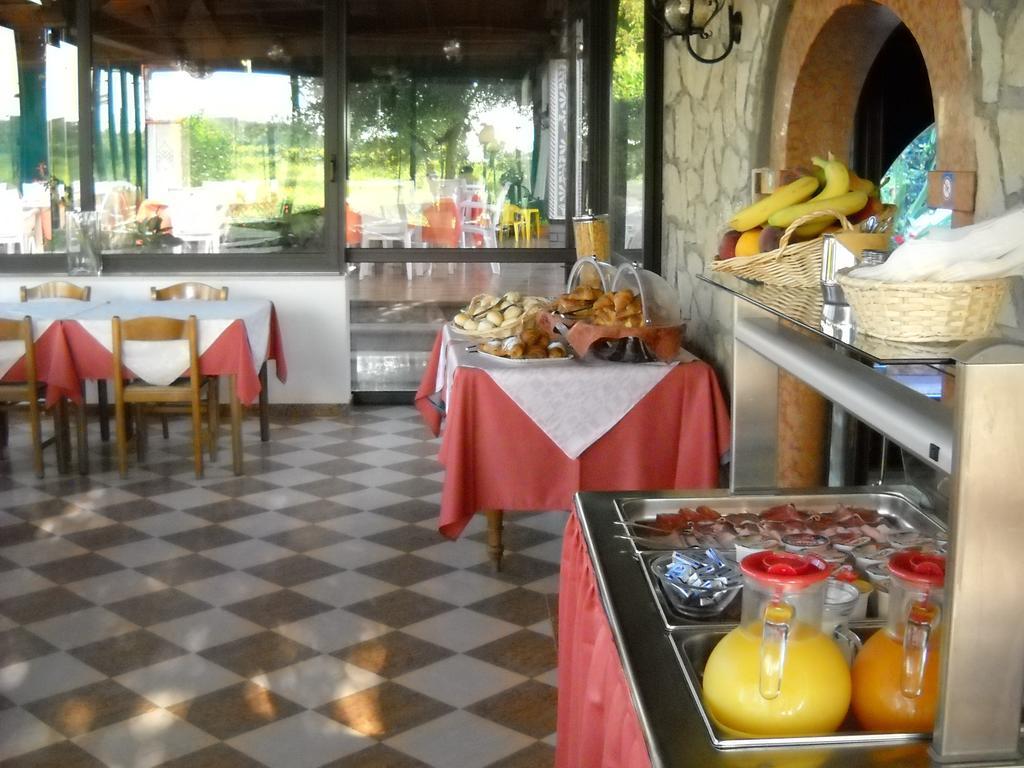 Albergo Mio Lazise Exteriör bild