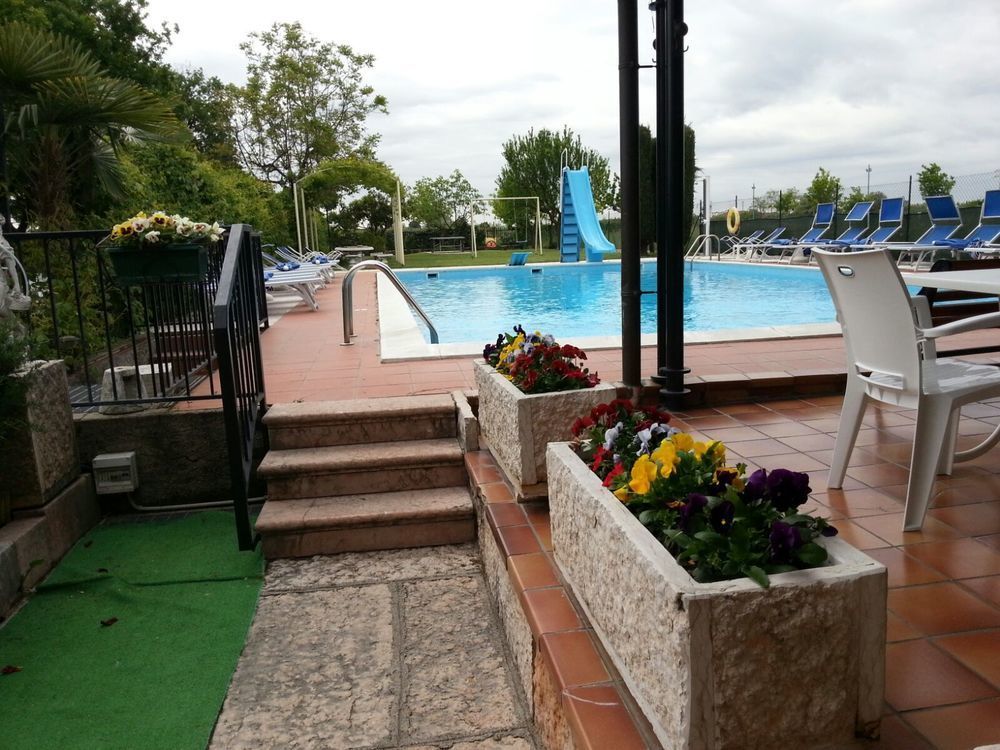 Albergo Mio Lazise Exteriör bild