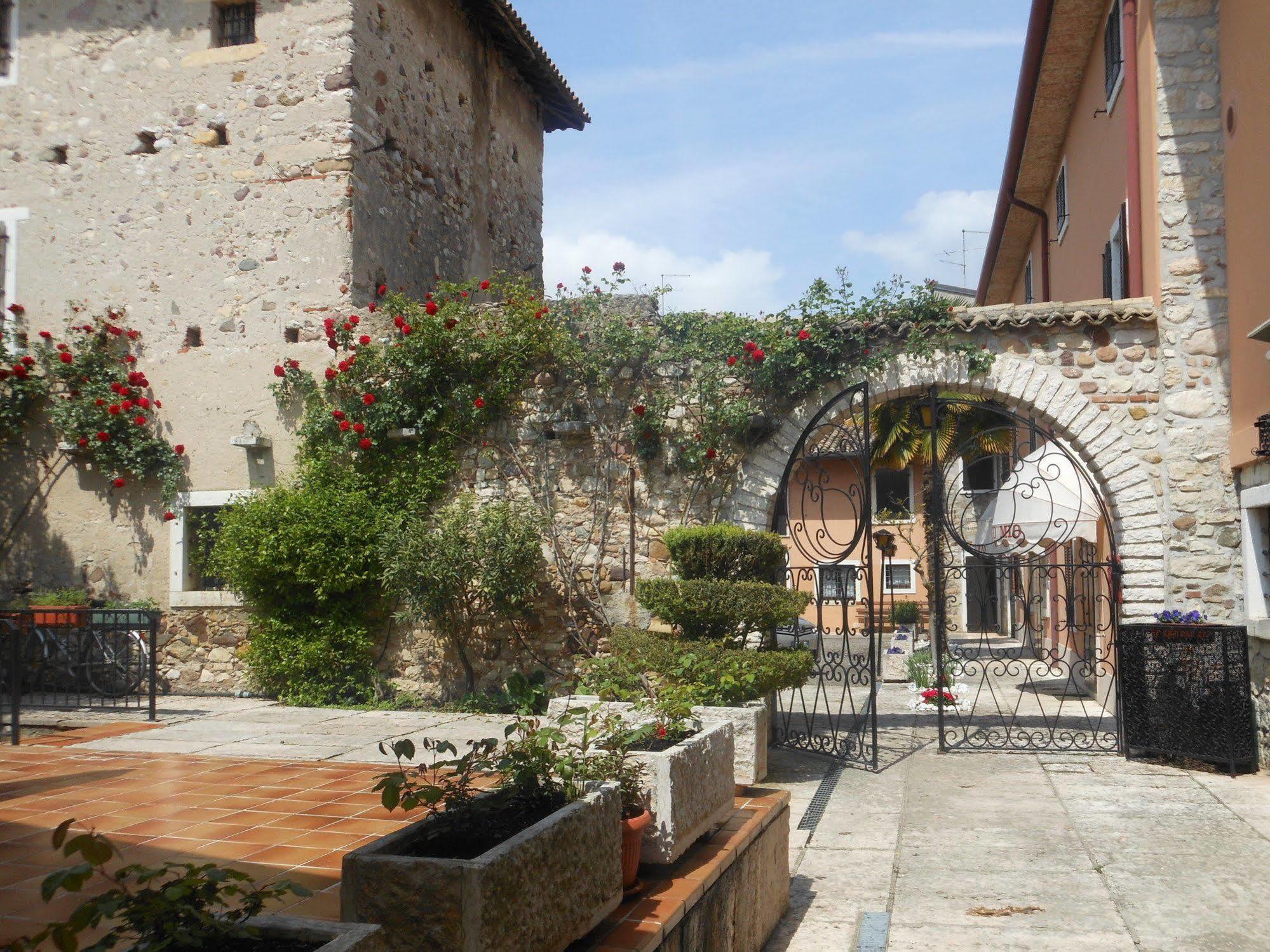 Albergo Mio Lazise Exteriör bild